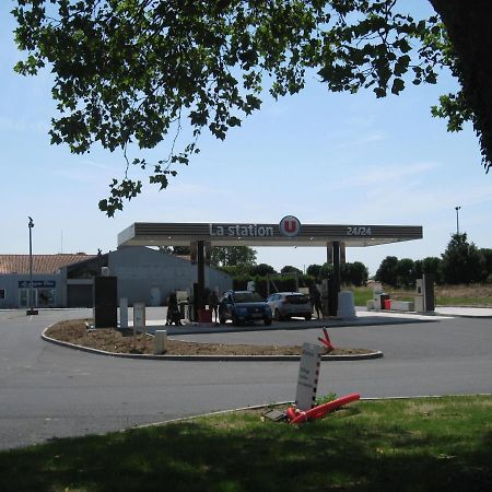 Gite Le Cozillon Cozes Kültér fotó