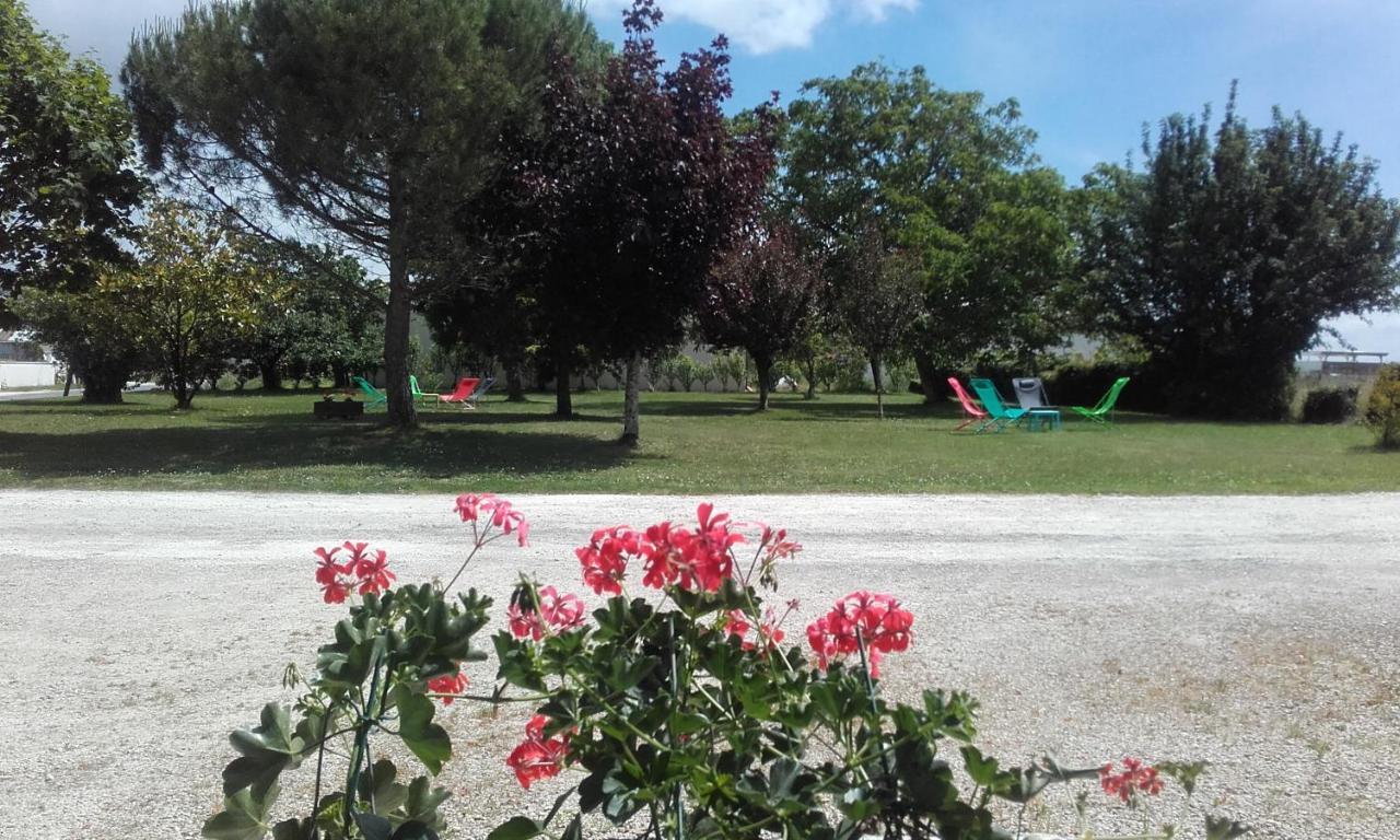 Gite Le Cozillon Cozes Kültér fotó